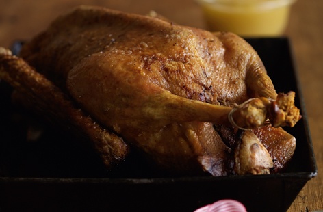 Roast goose with spiced apple sauce day 6  thumb